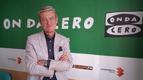 V&iacute;ctor Santos