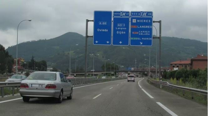 Unas obras a la altura de Mieres condicionarán el tráfico de la A-66 Unas obras a la altura de Mieres condicionarán el tráfico de la A-66
