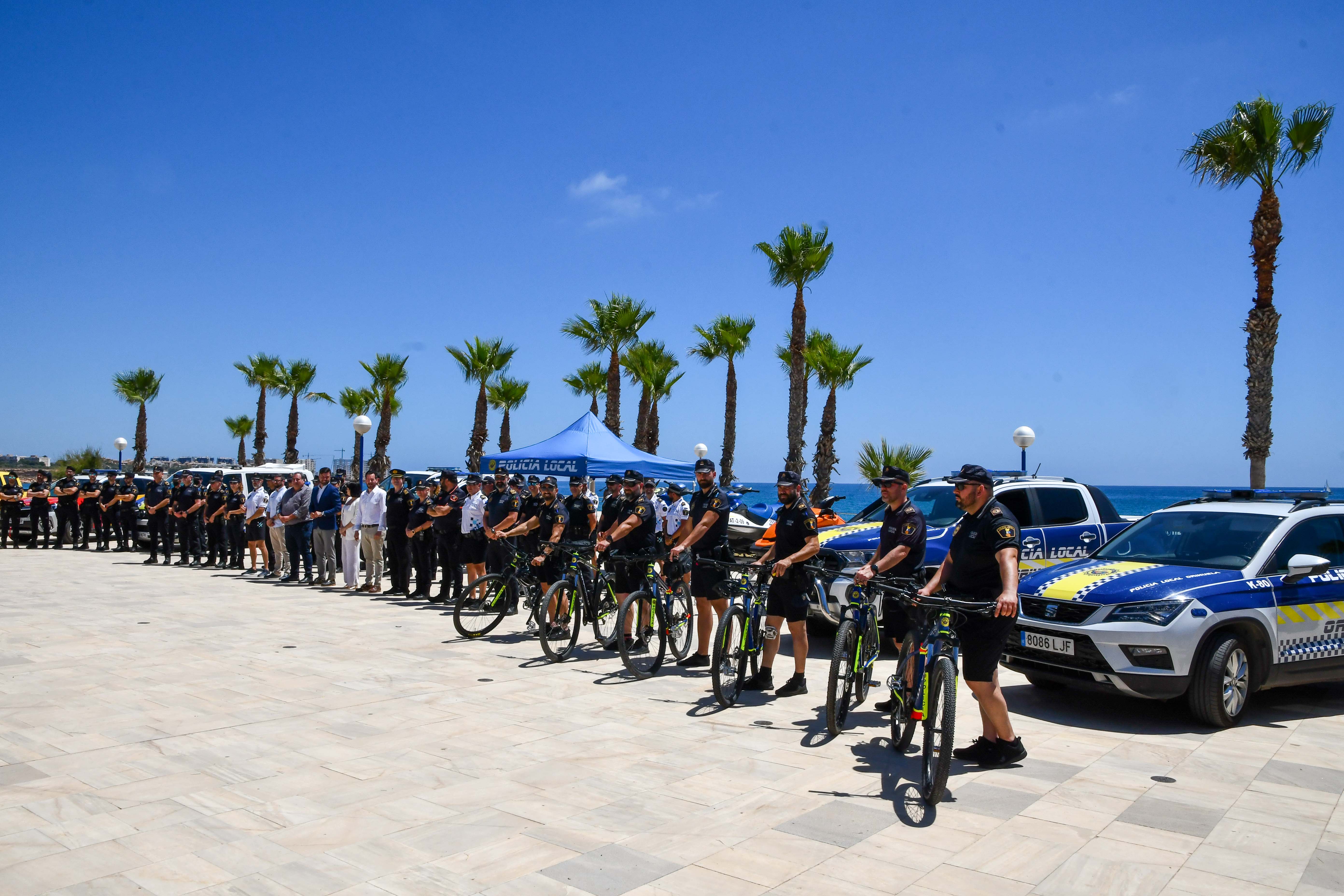 Orihuela presenta el dispositivo de seguridad para el verano en las playas a cargo de la Policía Local Orihuela presenta el dispositivo de seguridad para el verano en las playas a cargo de la Policía Local