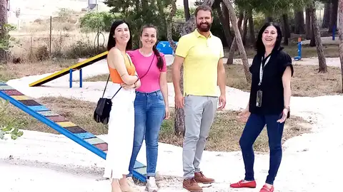 Redován pone en marcha su primer parque canino con juegos elaborados a base de productos reciclados Redován pone en marcha su primer parque canino con juegos elaborados a base de productos reciclados