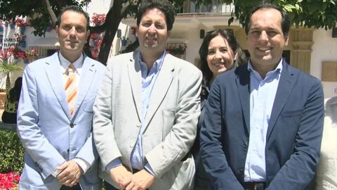 Francisco G&oacute;mez Palma junto a dirigentes de Por Mi Pueblo