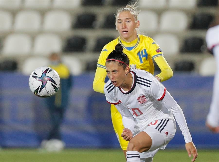 Jenni Hermoso se pierde la Eurocopa por una lesión de rodilla Jenni Hermoso se pierde la Eurocopa por una lesión de rodilla