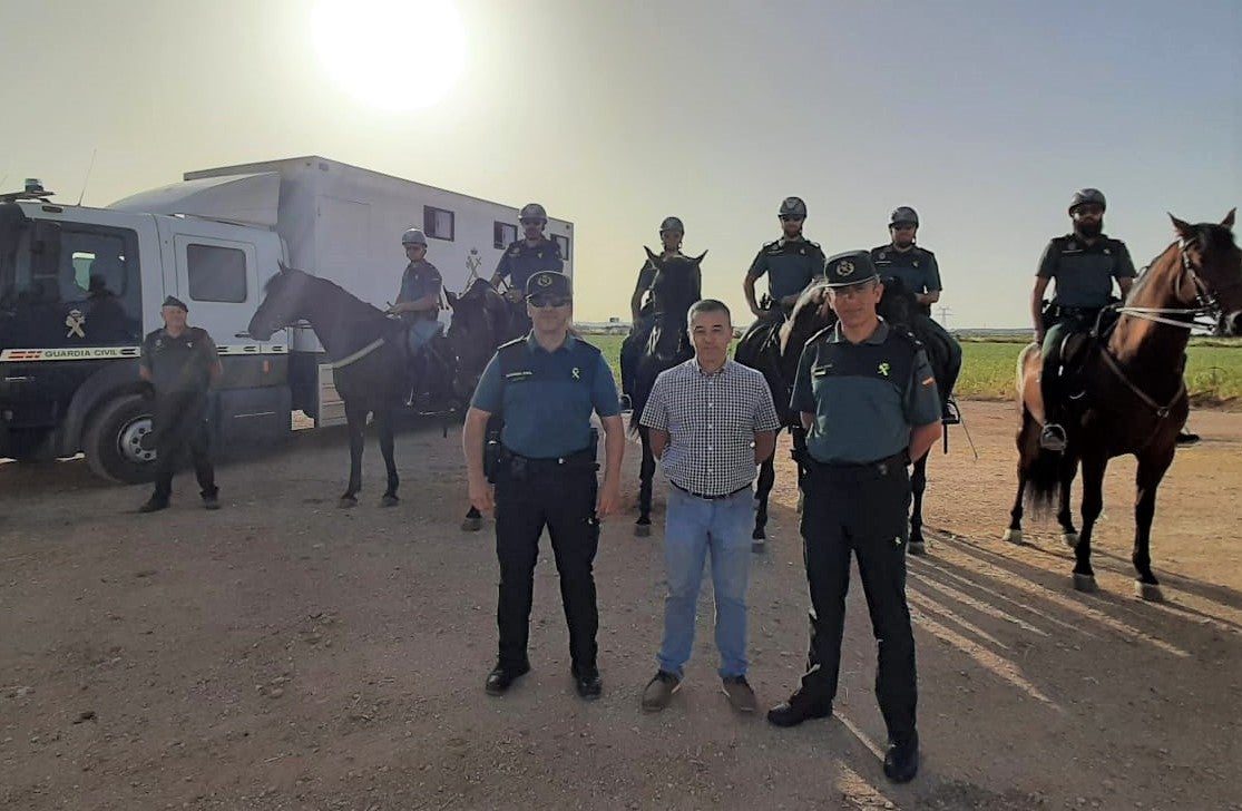 Un escuadrón de Caballería de la Guardia Civil vigilarán las campañas agrícolas en la provincia durante el verano Un escuadrón de Caballería de la Guardia Civil vigilarán las campañas agrícolas en la provincia durante el verano