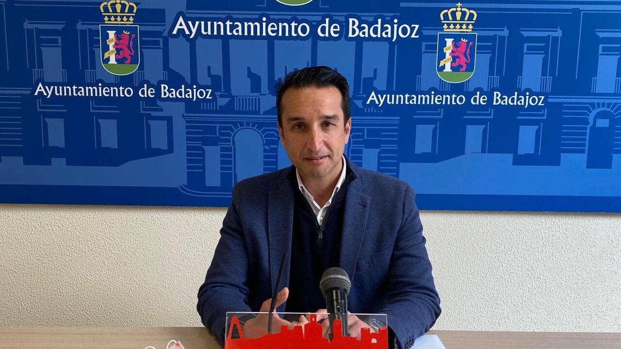 El PSOE De Badajoz Apuesta Por Aportar Más Medios A Las Asociaciones De ...