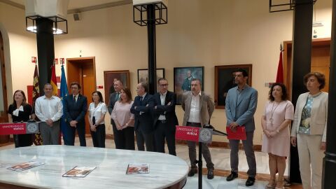 Uno de cada tres estudiantes de Bachillerato cree que su economía familiar condicionará su futuro académico Uno de cada tres estudiantes de Bachillerato cree que su economía familiar condicionará su futuro académico