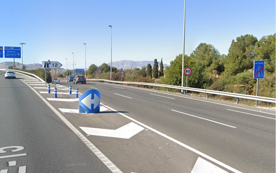 Adjudican la mejora del carril de salida desde la circunvalación hacia la Universidad de Alicante Adjudican la mejora del carril de salida desde la circunvalación hacia la Universidad de Alicante