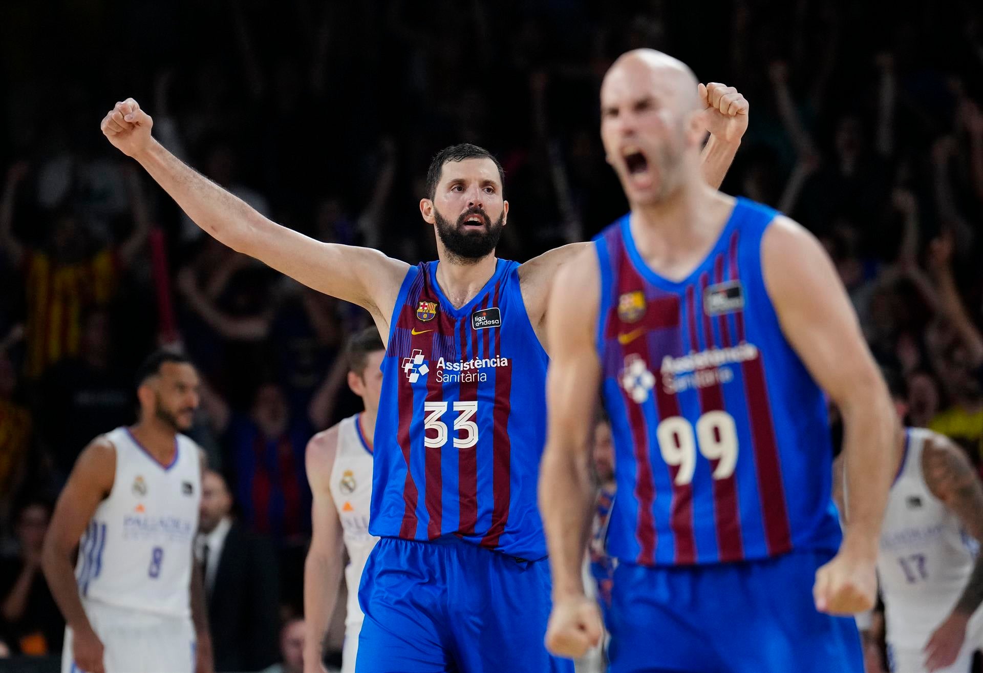 El Barcelona iguala la final de la ACB con un ajustado triunfo ante el Real Madrid El Barcelona iguala la final de la ACB con un ajustado triunfo ante el Real Madrid