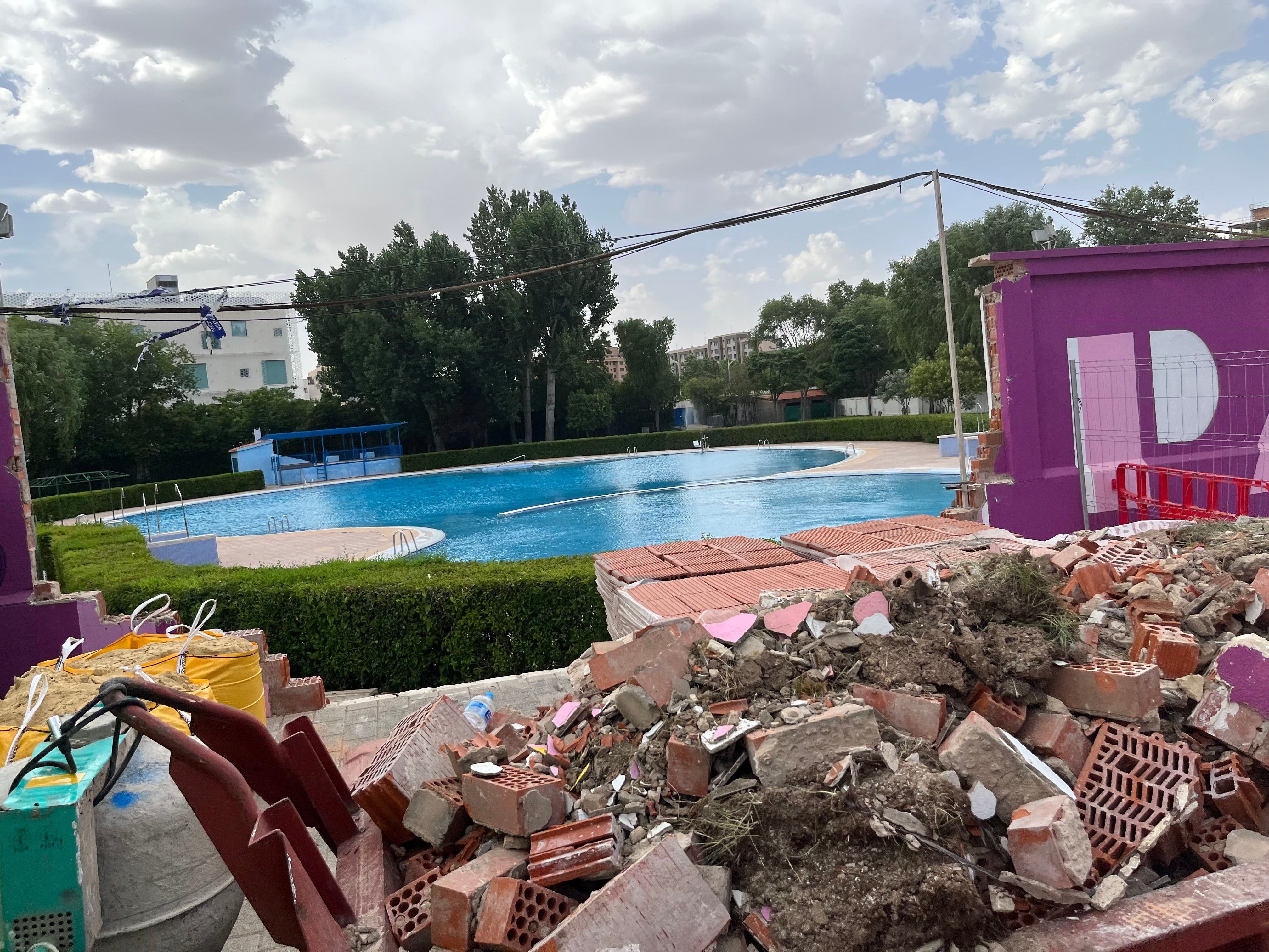 Abren las piscinas de la capital y pedanías Abren las piscinas de la capital y pedanías