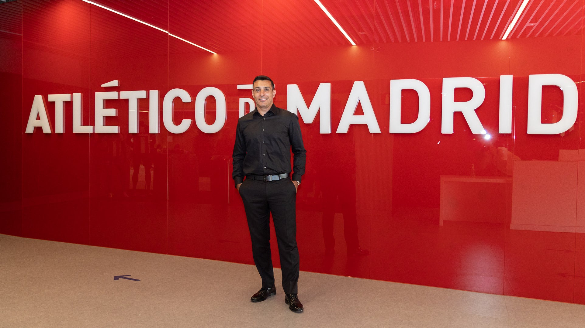 Gustavo López se incorpora al cuerpo técnico del Atlético de Madrid Gustavo López se incorpora al cuerpo técnico del Atlético de Madrid