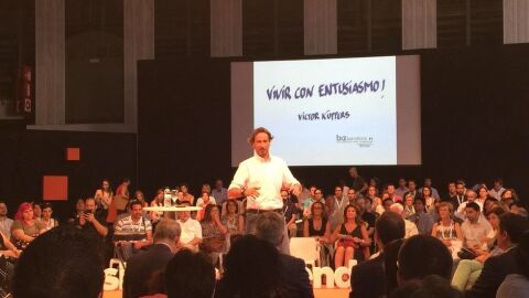 V&iacute;ctor K&uuml;ppers llega a Benahav&iacute;s para pronunciar su conferencia 'Vivir con entusiasmo'