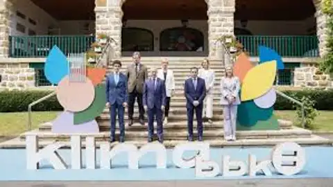 Imagen de la presentación de BBK KLIMA Imagen de la presentación de BBK KLIMA