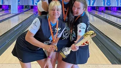 CD Fusion Bowling Team, campeonas de División de Honor Femenina de Bolos CD Fusion Bowling Team, campeonas de División de Honor Femenina de Bolos