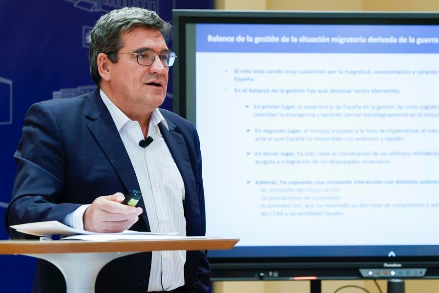 Más de 10.400 autónomos de Elche se beneficiarán del nuevo sistema de cotización promovido por el Gobierno Más de 10.400 autónomos de Elche se beneficiarán del nuevo sistema de cotización promovido por el Gobierno