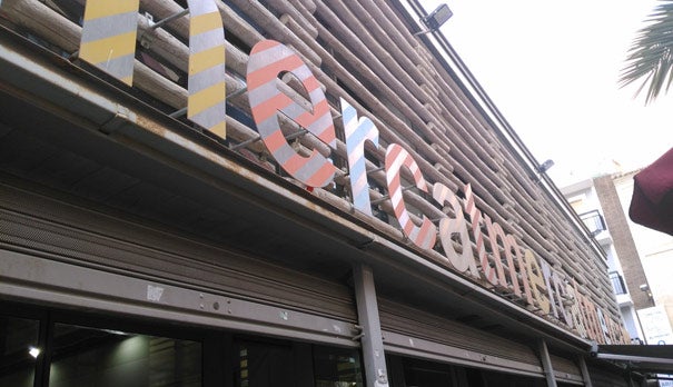 Comercio de La Vila Joiosa se plantea crear una campaña para potenciar el Mercat Municipal Comercio de La Vila Joiosa se plantea crear una campaña para potenciar el Mercat Municipal