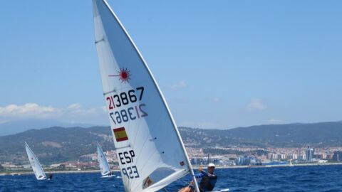 Ricard Castellv&iacute;: "El peso del tripulante, unos 85 kilos, y el f&iacute;sico es muy importante, se a de estar fuerte. De las categor&iacute;as ol&iacute;mpicas es el barco donde lo m&aacute;s importante es el f&iacute;sico para poder navegar con mucho viento"