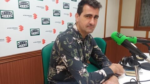 Ignacio Garcia en los estudios de Onda Cero Ciudad Real