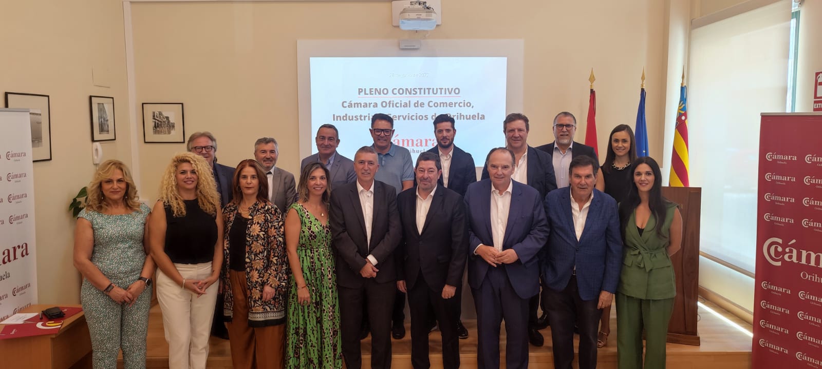 Cámara Orihuela pone en marcha un nuevo mandato con Mario Martínez a la cabeza Cámara Orihuela pone en marcha un nuevo mandato con Mario Martínez a la cabeza