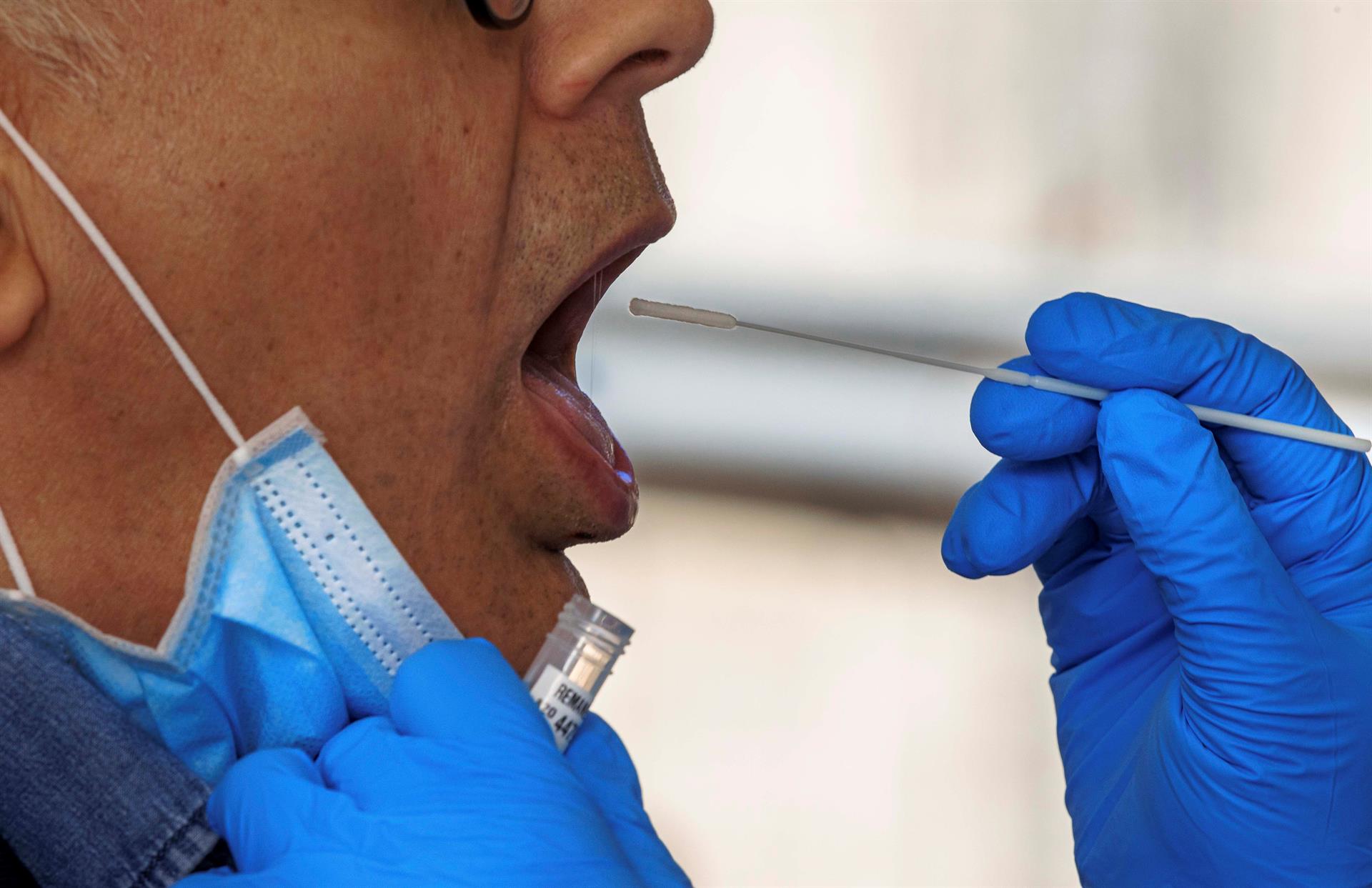 Qué es el 'nuevo Covid-22' que ha disparado la incidencia de contagios Qué es el 'nuevo Covid-22' que ha disparado la incidencia de contagios