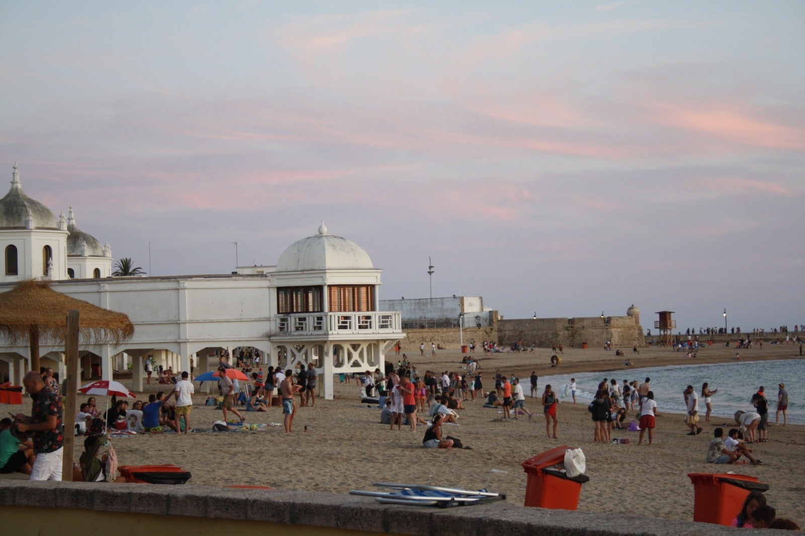 Onda Cero Cádiz recorre las playas de la Bahía viviendo el verano Onda Cero Cádiz recorre las playas de la Bahía viviendo el verano