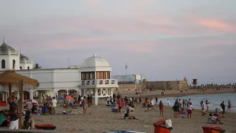 La playa de La Caleta, en una foto de archivo