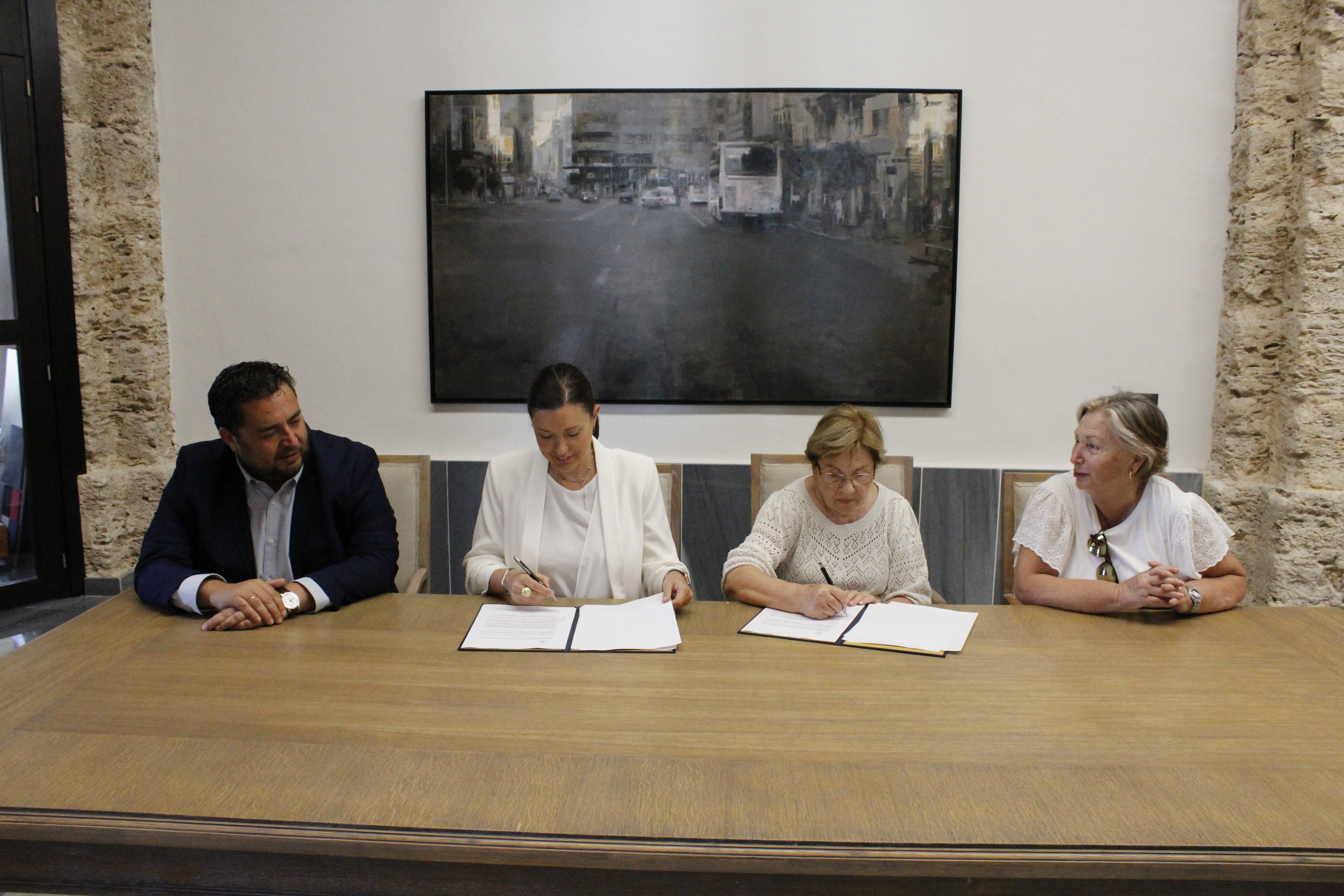 El Ayuntamiento aumenta la subvención al comedor El Pan Nuestro un 25% El Ayuntamiento aumenta la subvención al comedor El Pan Nuestro un 25%