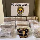 La Policía Local de Sagunto detiene a dos personas con casi 8 kilos de heroína La Policía Local de Sagunto detiene a dos personas con casi 8 kilos de heroína