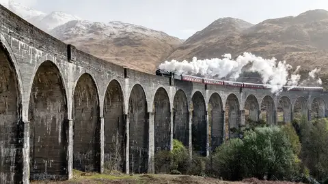 Imagen de archivo de un tren a vapor Imagen de archivo de un tren a vapor