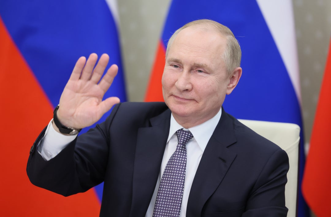 Rusia advierte del "peligro" para Suecia y Finlandia si la OTAN abre nuevas bases: "Habría bombardeos" Rusia advierte del "peligro" para Suecia y Finlandia si la OTAN abre nuevas bases: "Habría bombardeos"