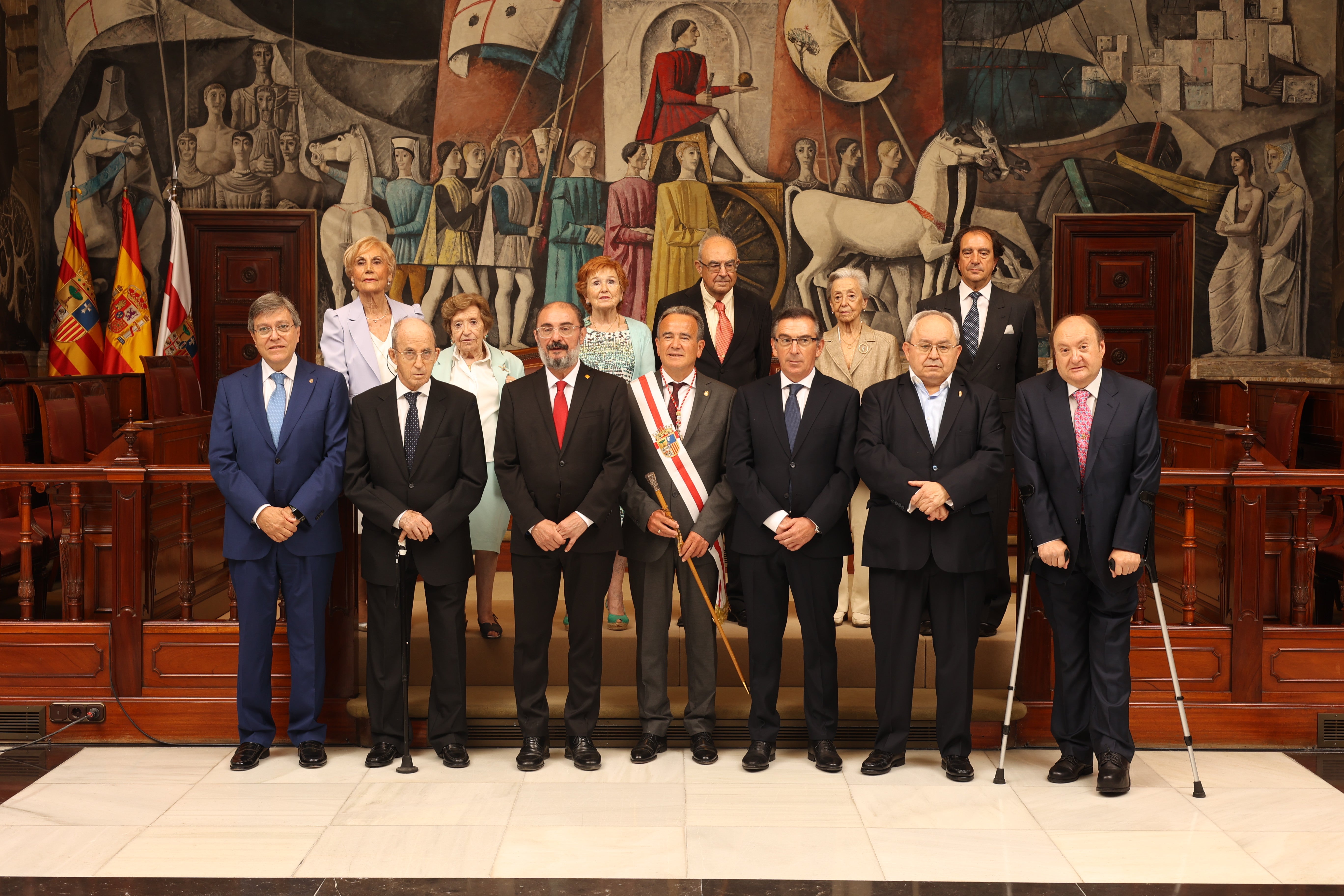 La DPZ entrega la Medalla de Santa Isabel a sus doce expresidentes La DPZ entrega la Medalla de Santa Isabel a sus doce expresidentes