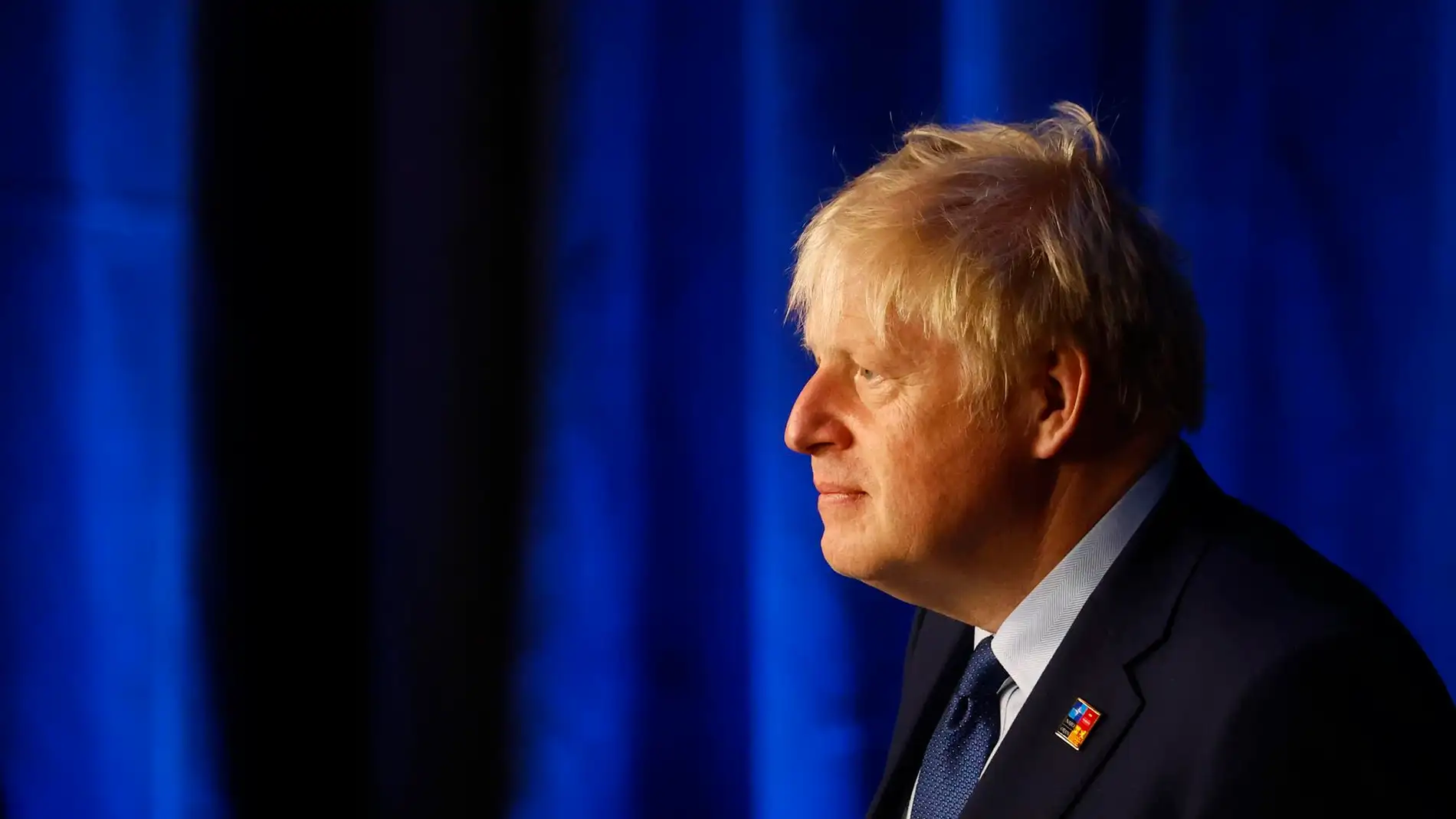 Dimiten los ministros británicos de Economía y Salud al perder la confianza en Boris Johnson