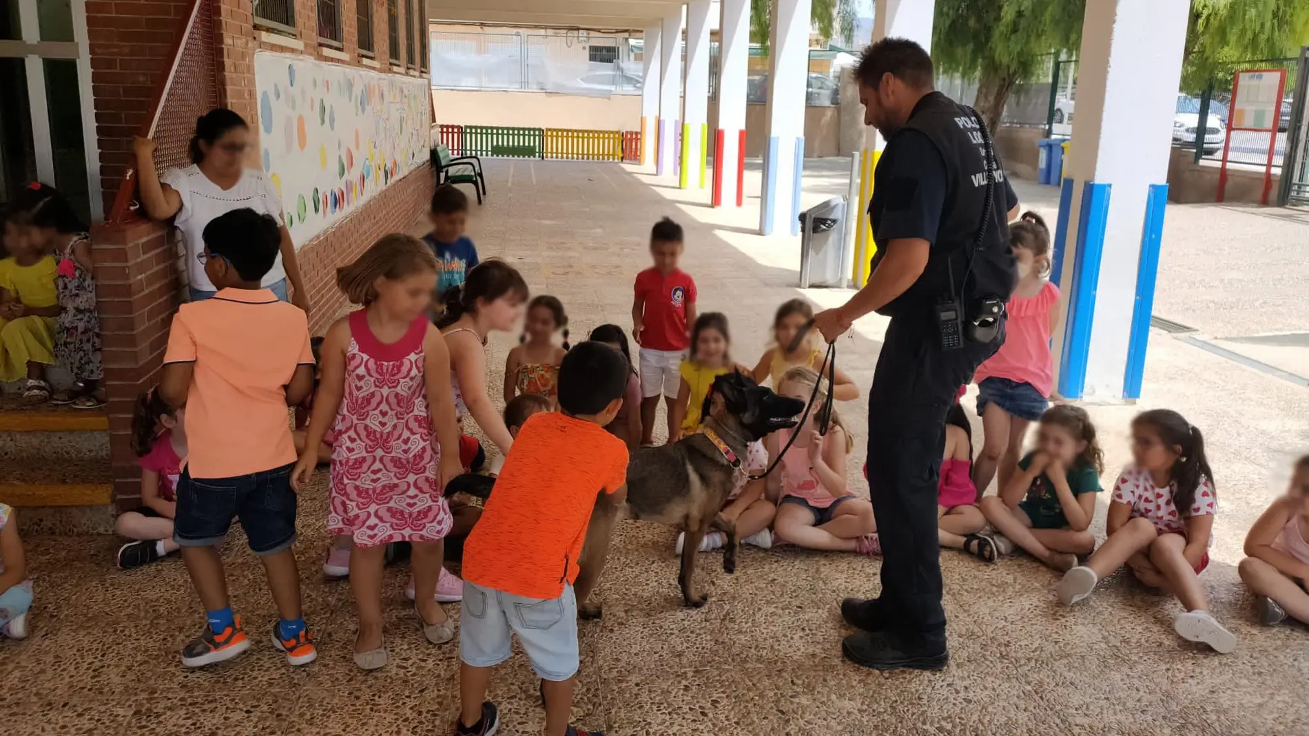 la vila joiosa unidad canina k9 policia local niños colegios