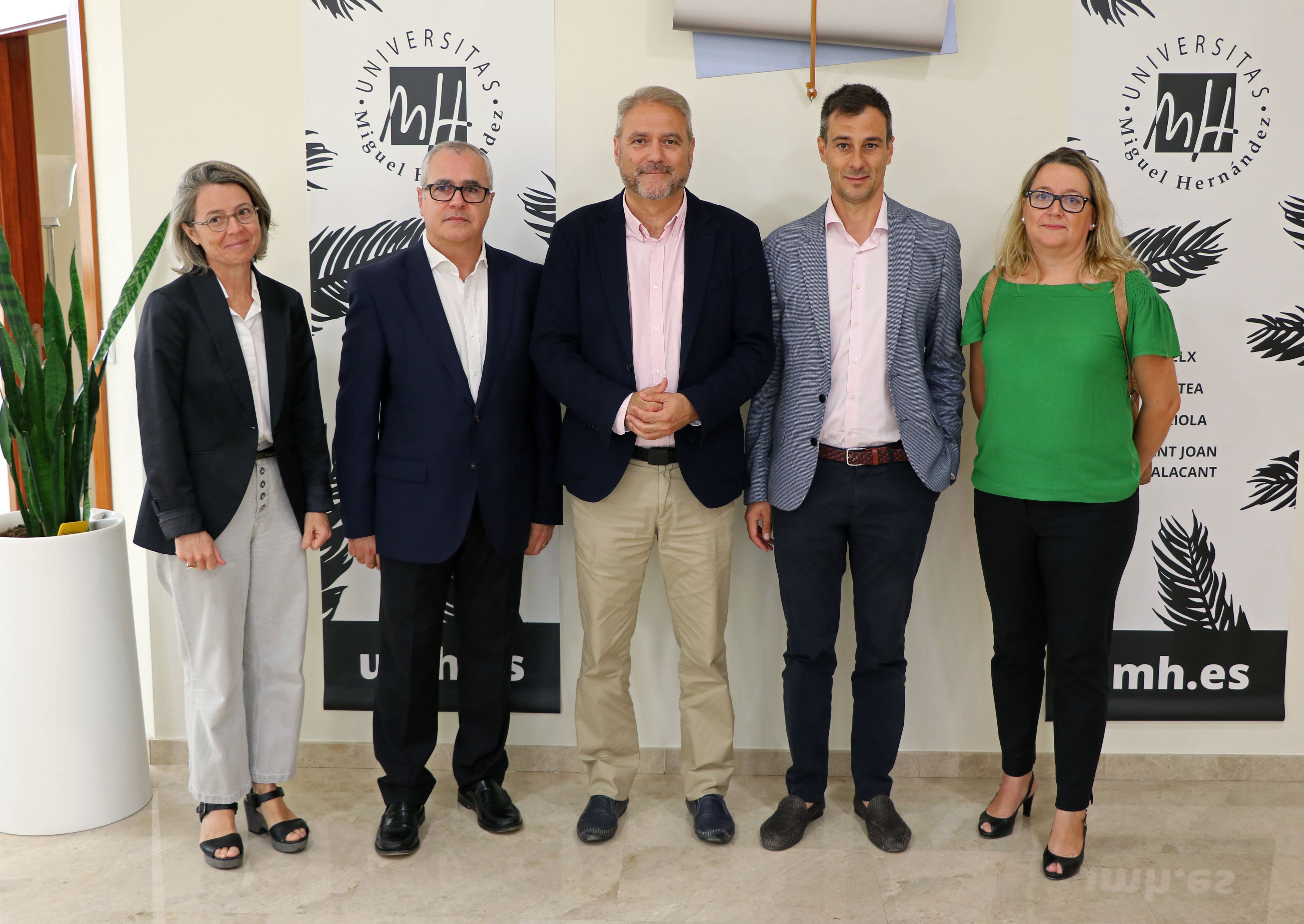 La UMH de Elche e Hidraqua pactan colaborar en la promoción de proyectos y actividades La UMH de Elche e Hidraqua pactan colaborar en la promoción de proyectos y actividades