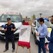 Torrevieja presenta las nuevas grúas municipales y el proyecto del nuevo depósito de vehículos Torrevieja presenta las nuevas grúas municipales y el proyecto del nuevo depósito de vehículos