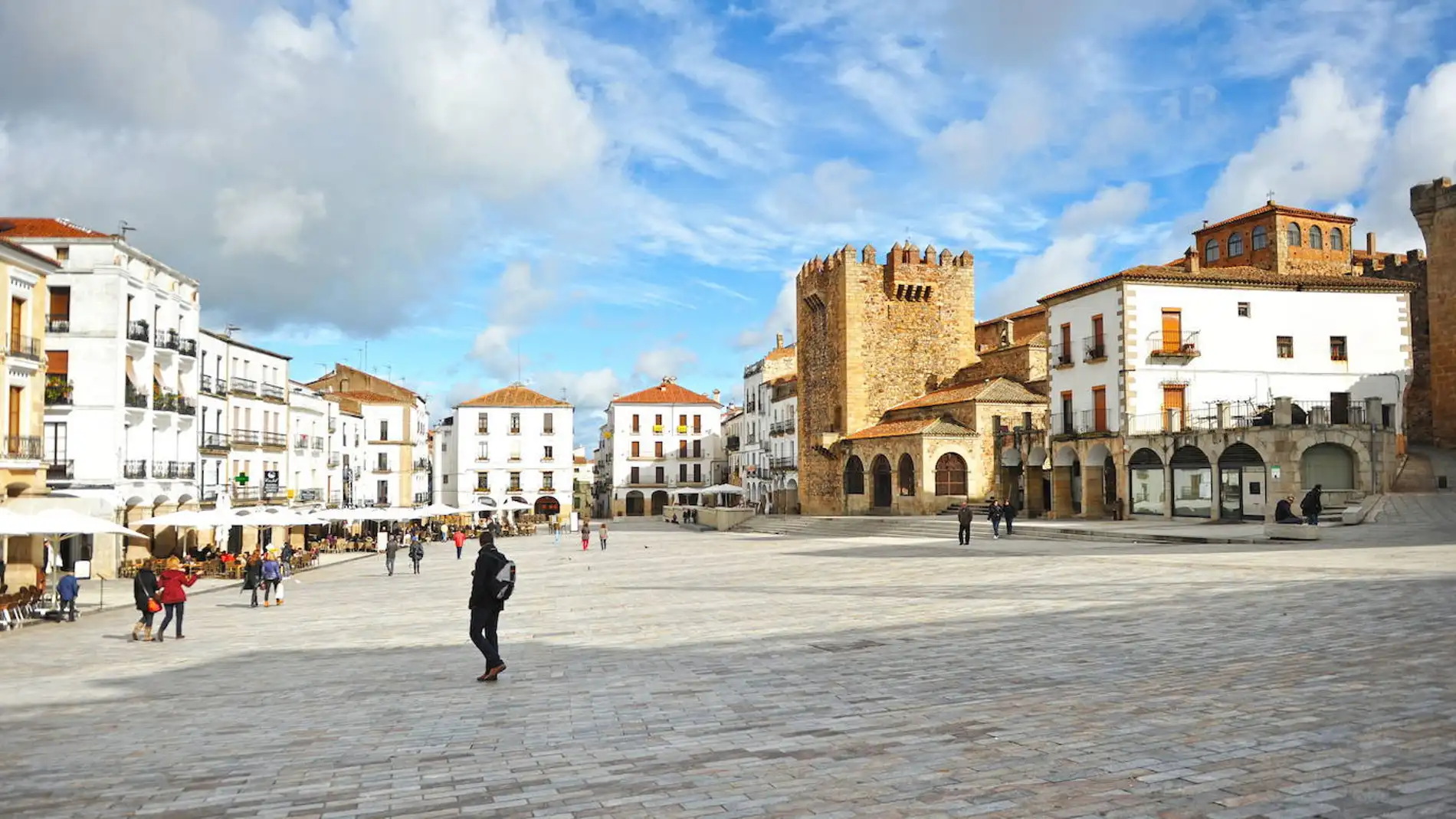 Cáceres, entre las 25 ciudades propuestas por el Gobierno para albergar actos durante la Presidencia de la UE en 2023