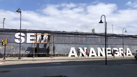 Montaje de la Semana Negra de Gijón Montaje de la Semana Negra de Gijón