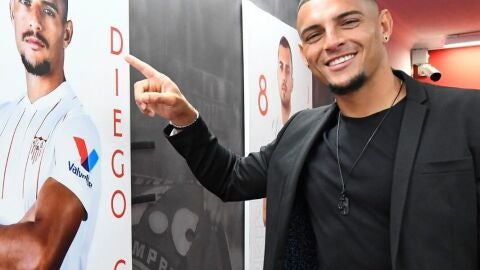 Diego Carlos, en el acto de despedida como sevillista.