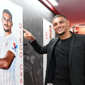 Diego Carlos, en el acto de despedida como sevillista. Diego Carlos, en el acto de despedida como sevillista.