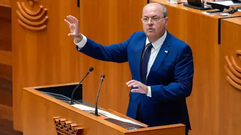 Finalizaba el Debate sobre el estado de la región, último de la legislatura y el de la despedida de Monago Finalizaba el Debate sobre el estado de la región, último de la legislatura y el de la despedida de Monago