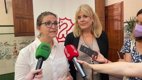 Elena Cebri&aacute;n y Jeannette Segarra