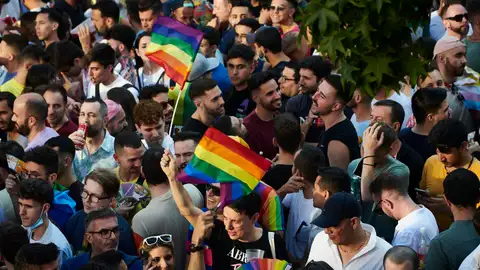 Nuevos horarios para los conciertos cancelados del Orgullo, que se reubican a la Plaza Barceló de Madrid Nuevos horarios para los conciertos cancelados del Orgullo, que se reubican a la Plaza Barceló de Madrid