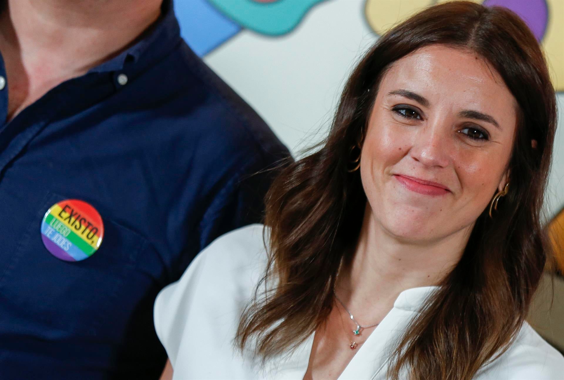 Irene Montero responde a Feijóo tras criticar su viaje a Estados Unidos Irene Montero responde a Feijóo tras criticar su viaje a Estados Unidos
