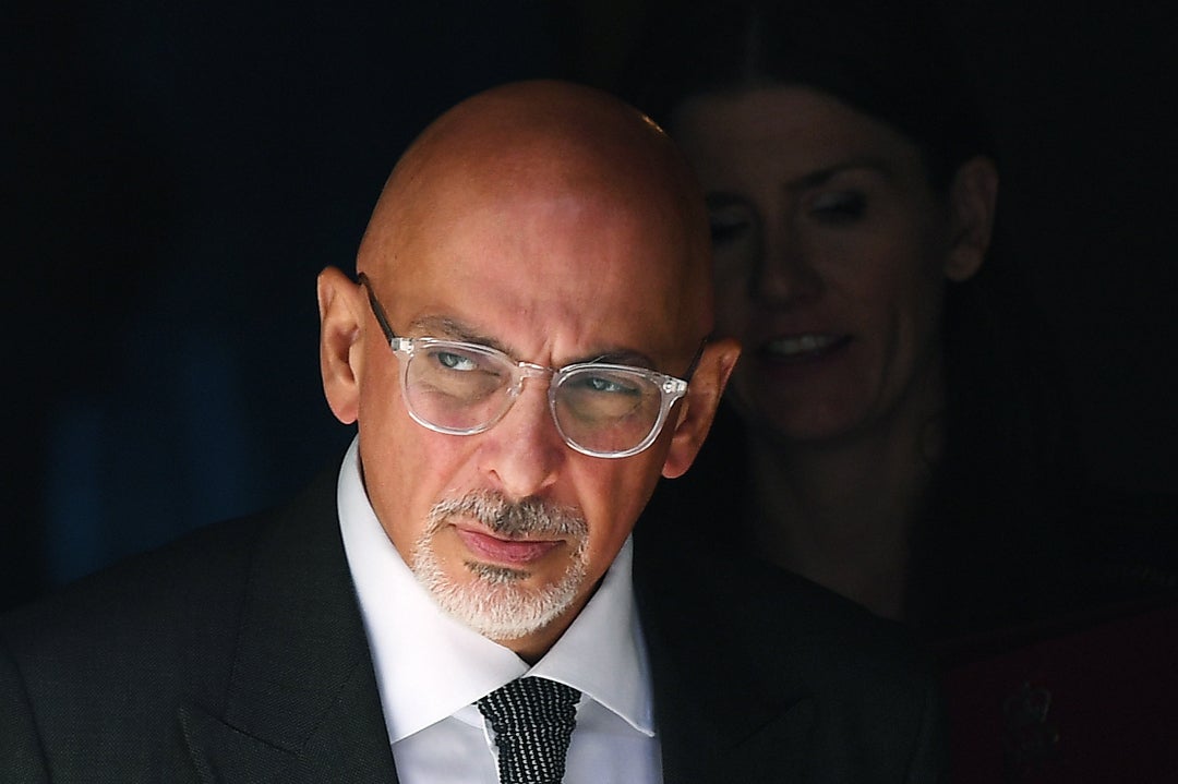 Quién es Nadhim Zahawi: el refugiado iraquí candidato a sustiuir a Boris Johnson Quién es Nadhim Zahawi: el refugiado iraquí candidato a sustiuir a Boris Johnson