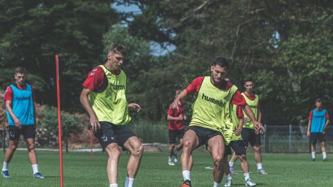 Dani Pacheco entrando