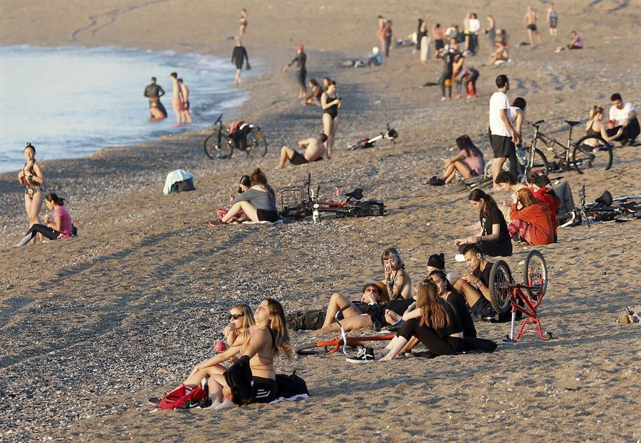 Las playas de España en las que está prohibido fumar: el mapa completo Las playas de España en las que está prohibido fumar: el mapa completo