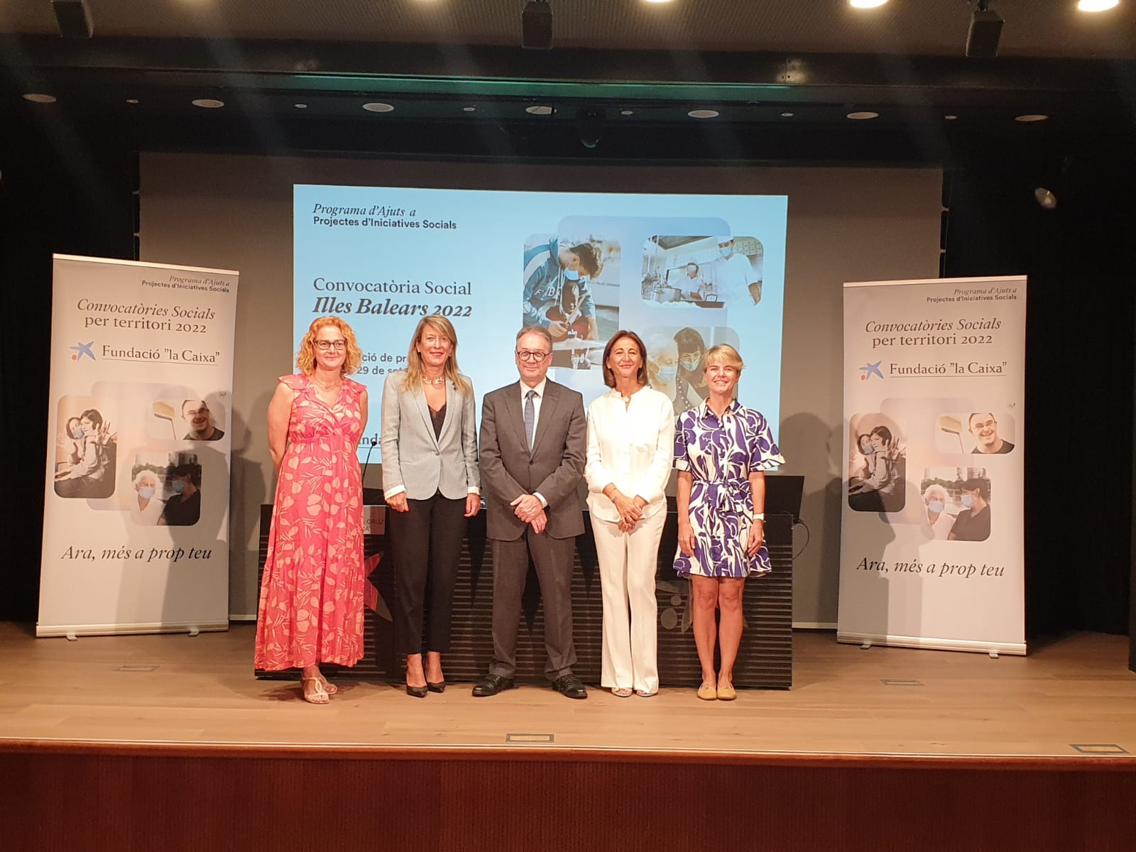 Fundación 'la Caixa' advierte del "riesgo de crisis económica en unos meses" Fundación 'la Caixa' advierte del "riesgo de crisis económica en unos meses"