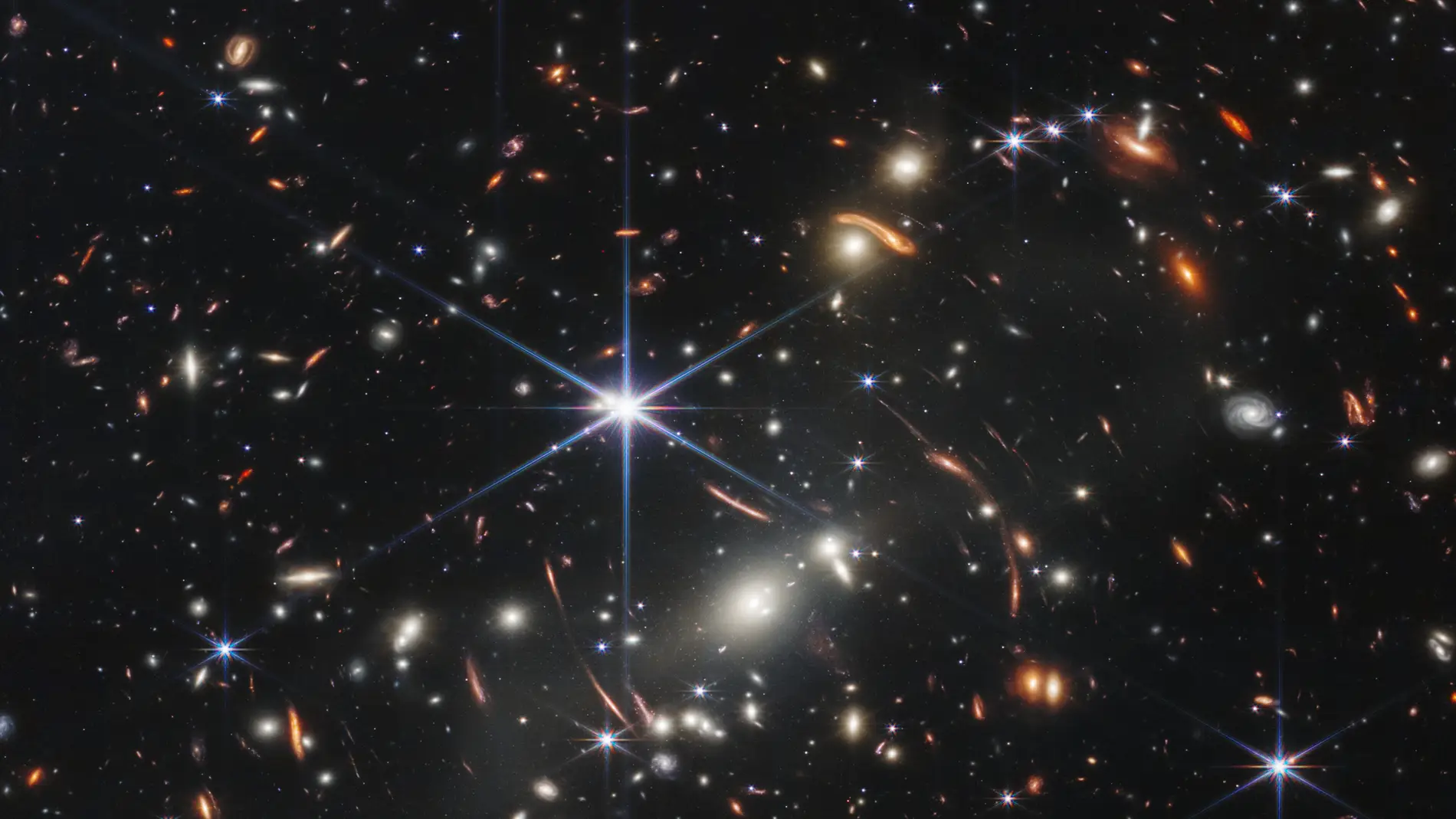 La NASA revela "una pequeña porción del universo" con la primera imagen del telescopio James Webb