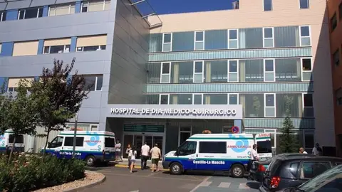 La mujer herida fue trasladada al Hospital Mancha Centro de Alcázar de San Juan La mujer herida fue trasladada al Hospital Mancha Centro de Alcázar de San Juan