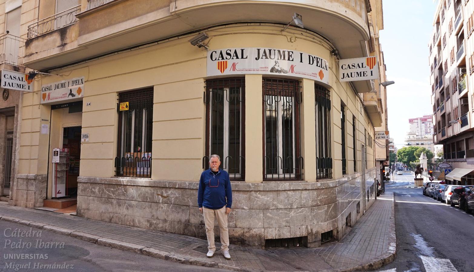 La Plaça del Pont pasa a llamarse desde hoy Plaça Agustí Agulló i Marcos La Plaça del Pont pasa a llamarse desde hoy Plaça Agustí Agulló i Marcos