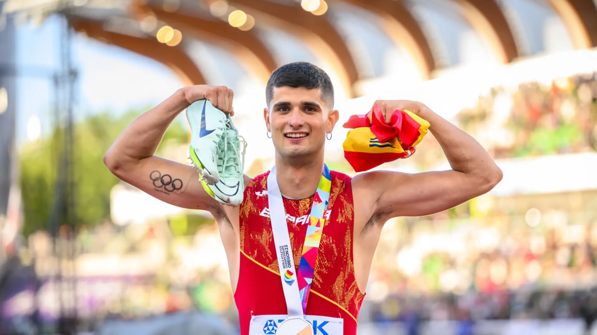 Asier Martínez medalla de bronce en 110 metros vallas en el Mundial de Oregón