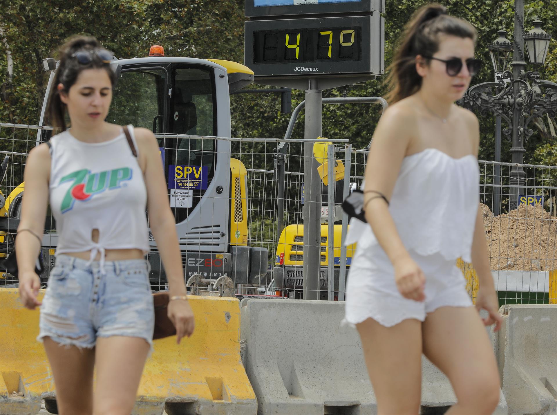 La Comunitat Valenciana viven el segundo verano más cálido desde al menos 1950. La ola de calor se extenderá diez días más La Comunitat Valenciana viven el segundo verano más cálido desde al menos 1950. La ola de calor se extenderá diez días más
